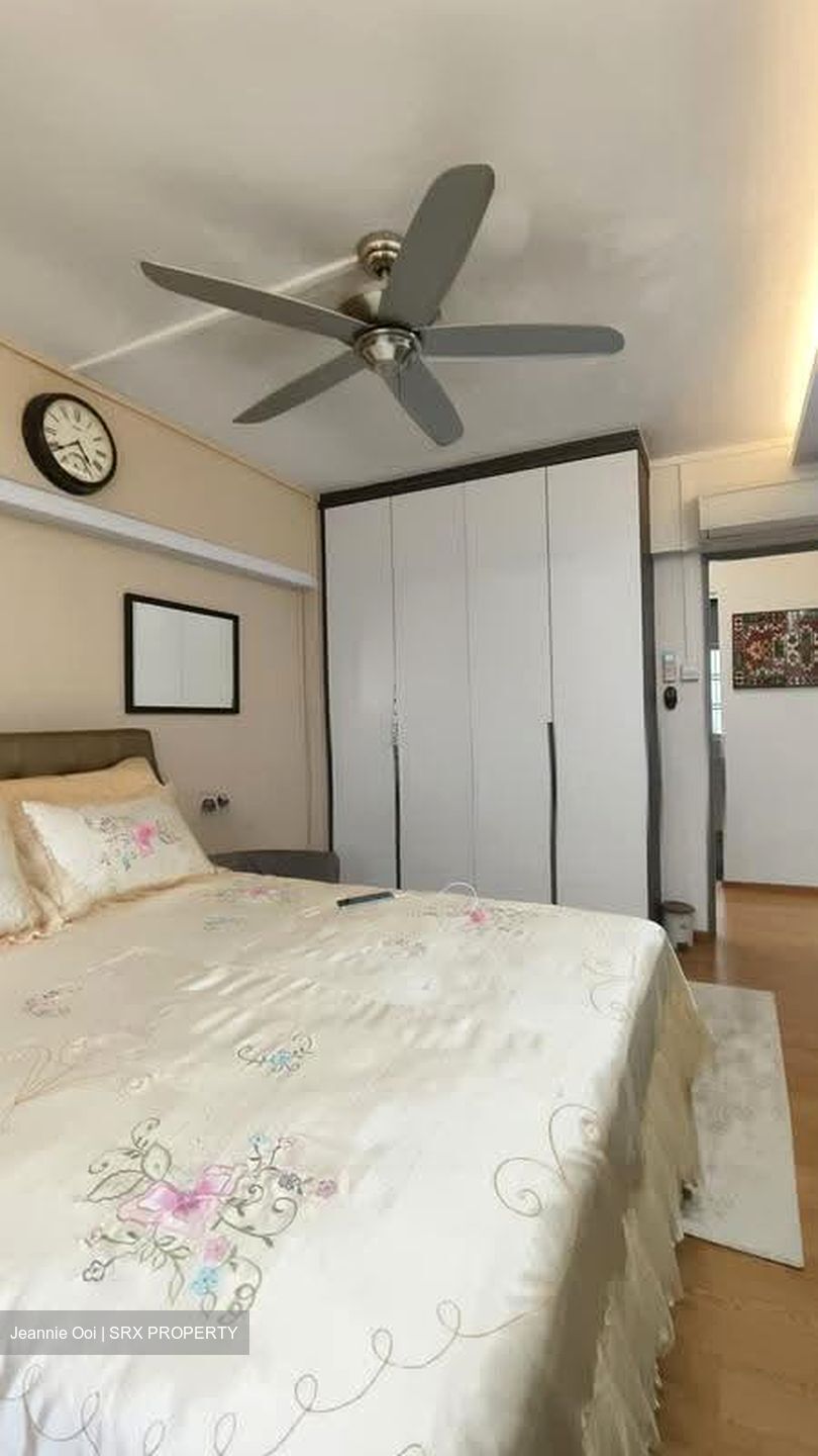 Blk 147 Tampines Avenue 5 (Tampines), HDB Executive #635952651